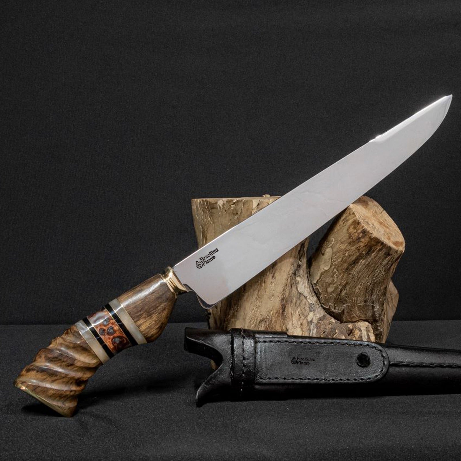 https://brazilianflame.com/cdn/shop/files/traditionalknife.jpg?v=1689400914